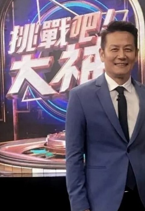 【水果派】欲情浪女既成双，战死温泉又何妨 [CAWD-676] - 凹凸视频