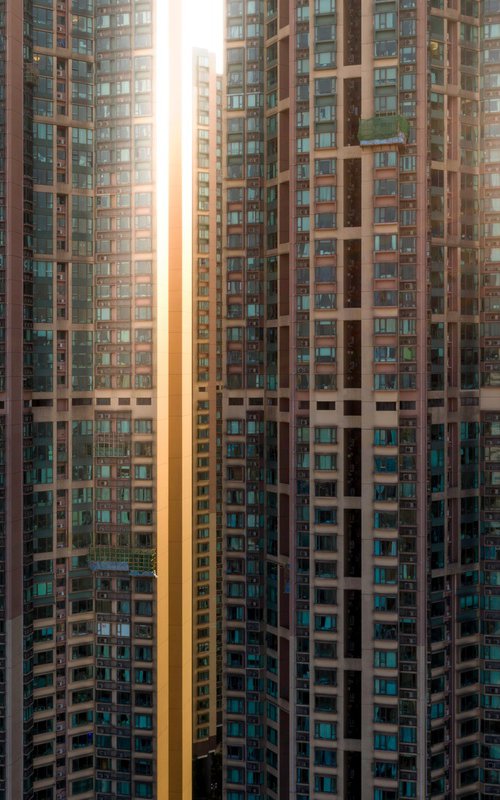 Last Rays of Light by Serge Horta