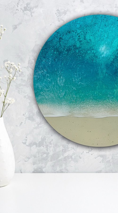 Round ocean #101 by Ana Hefco